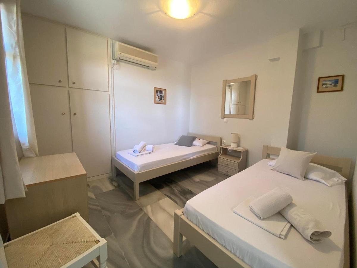 Stelios Zalonis Apartments Tínos Buitenkant foto