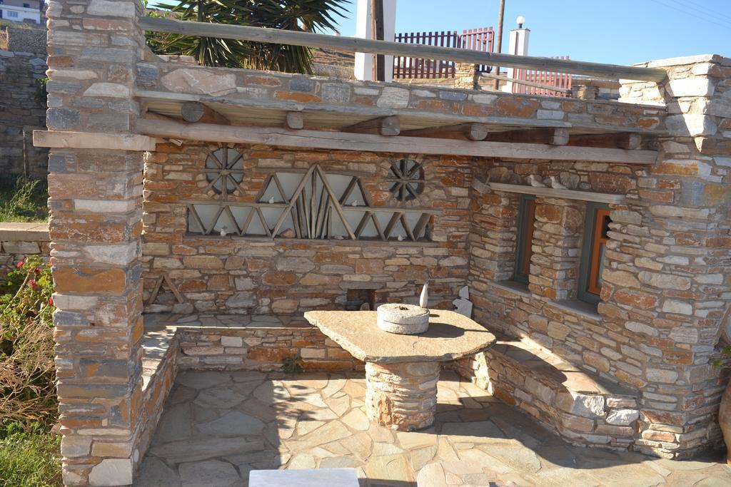 Stelios Zalonis Apartments Tínos Buitenkant foto